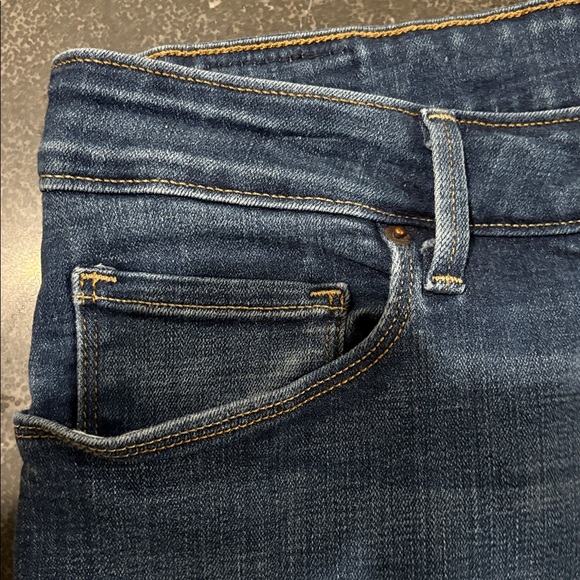 Levi’s Mid Rise Skinny Sz 12 Classic Blue Jeans - Picture 3 of 11